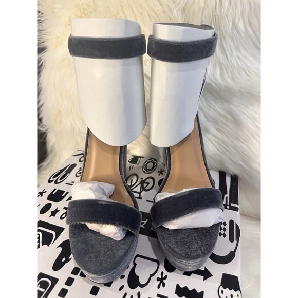 New: Bamboo Velvet Gray Ankle Strap Platform High Heels Y2K Chunky Heels - Picture 2 of 8
